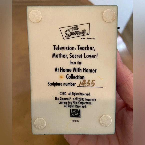 The Simpsons TELEVISION Teacher Mother Secret Lover at Home With Homer Figure - Picture 4 of 6